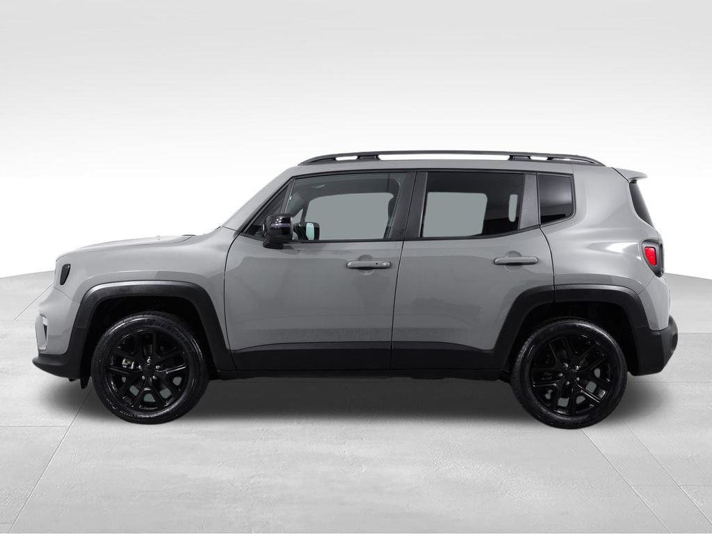 Used 2022 Jeep Renegade Altitude AWD/4WD image 6