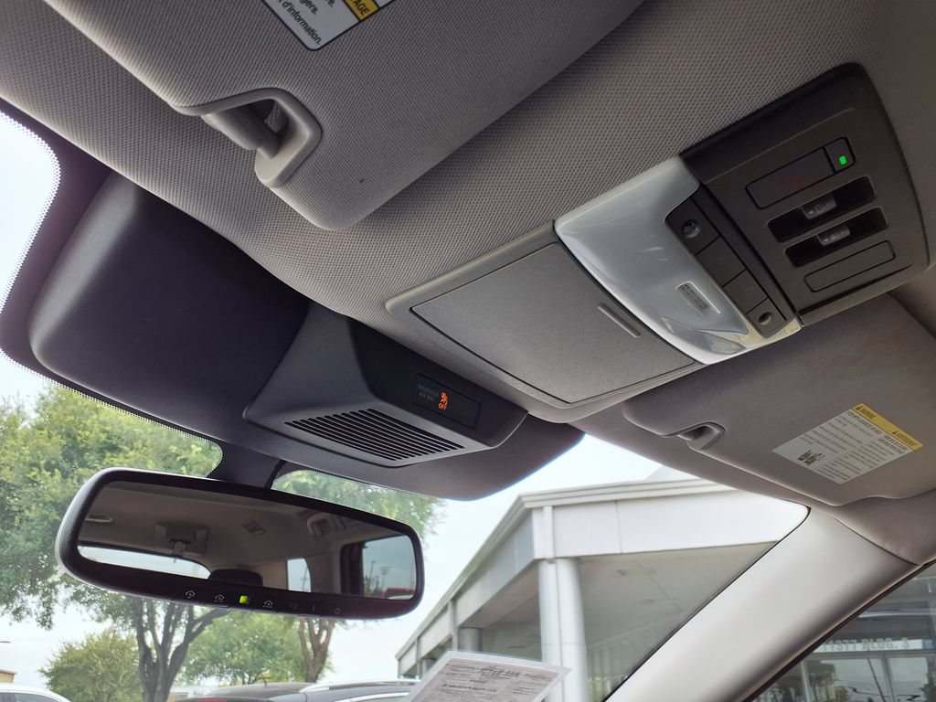 Used 2022 Nissan Pathfinder SL w/ SL Premium Package FWD image 35