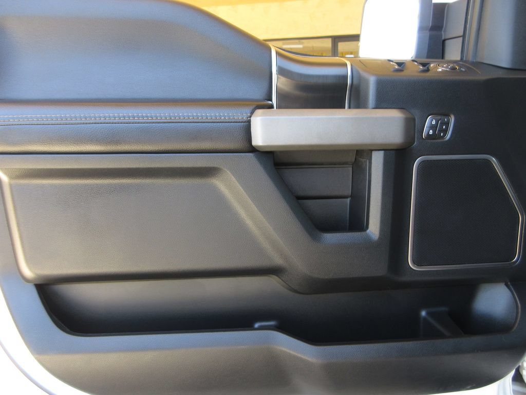 Used 2019 Ford F150 Raptor w/ Equipment Group 802A Luxury AWD/4WD image 9