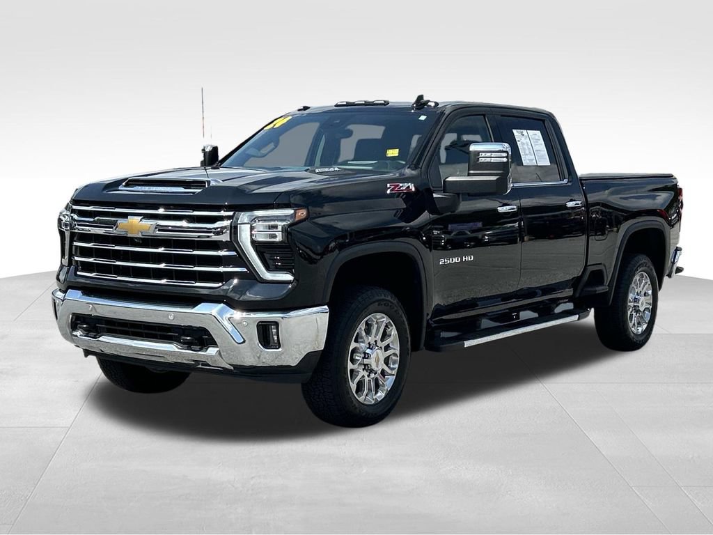 Used 2024 Chevrolet Silverado 2500 LTZ w/ LTZ Plus Package AWD/4WD image 8