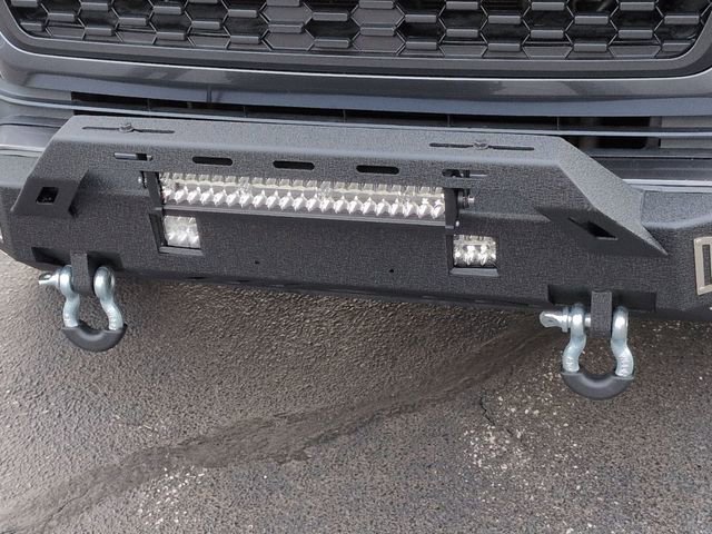 Used 2017 Toyota Tacoma SR5 w/ Tow Package image 9