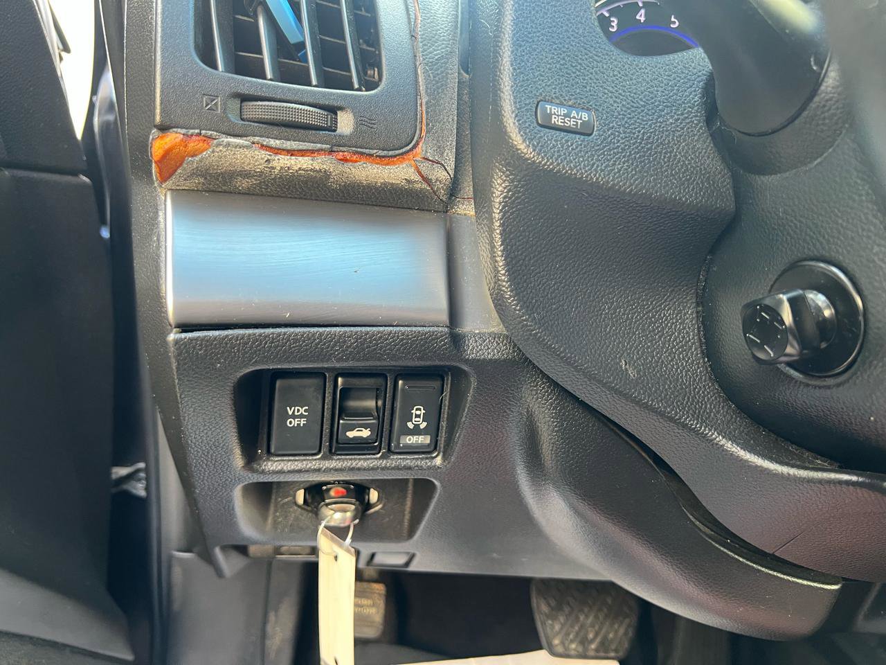 Used 2010 INFINITI G37 Journey w/ Premium Pkg image 38