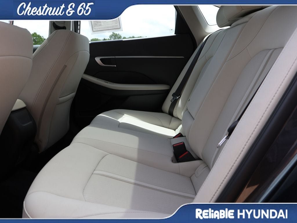 Certified 2024 Hyundai Sonata SEL w/ Convenience Package FWD image 18