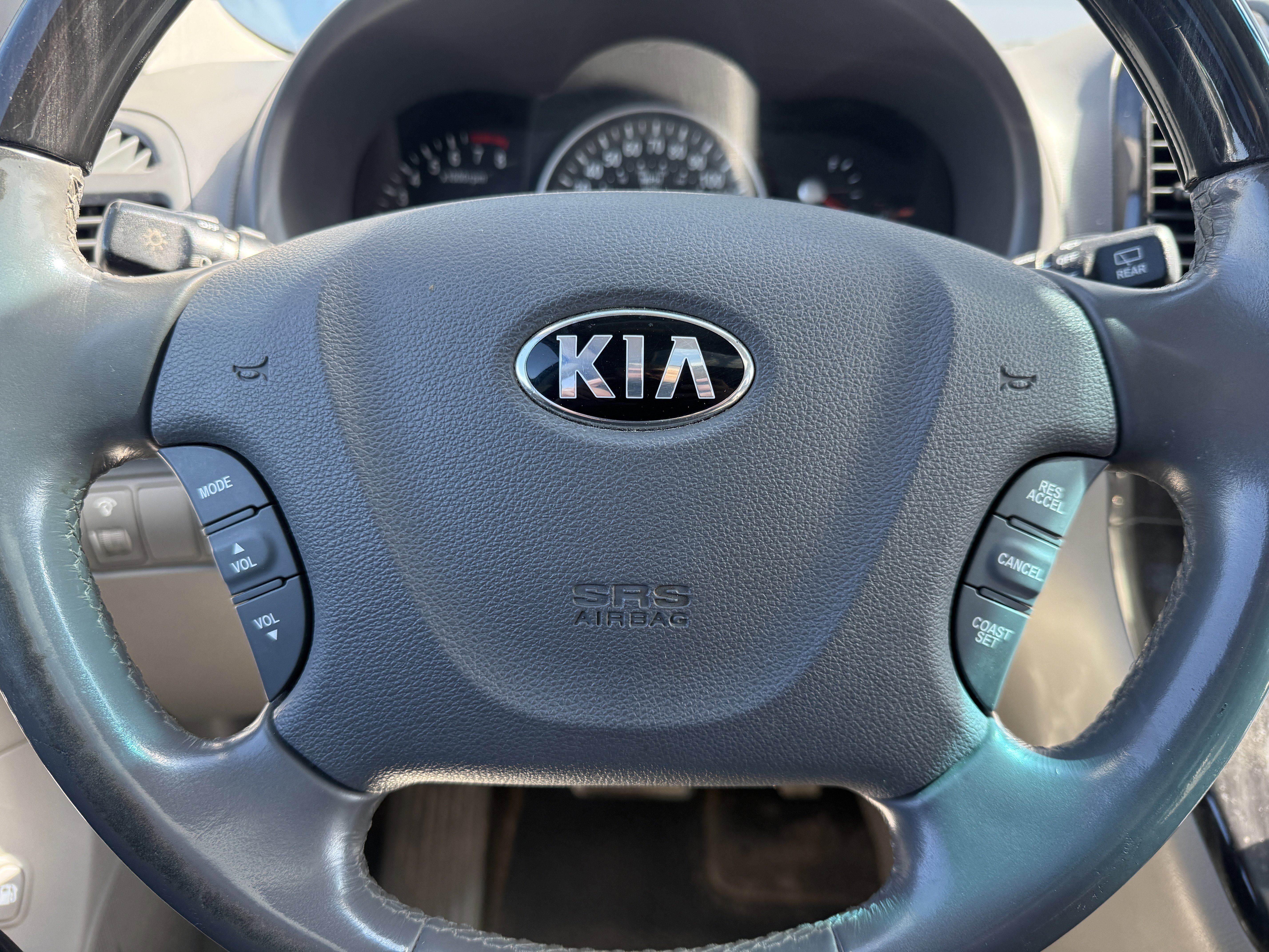 Used 2014 Kia Sedona EX w/ Luxury Package FWD image 23