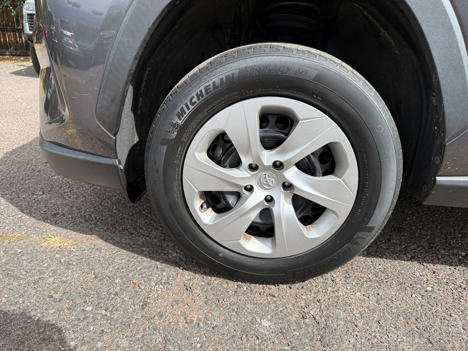 Certified 2023 Toyota RAV4 LE AWD/4WD image 24