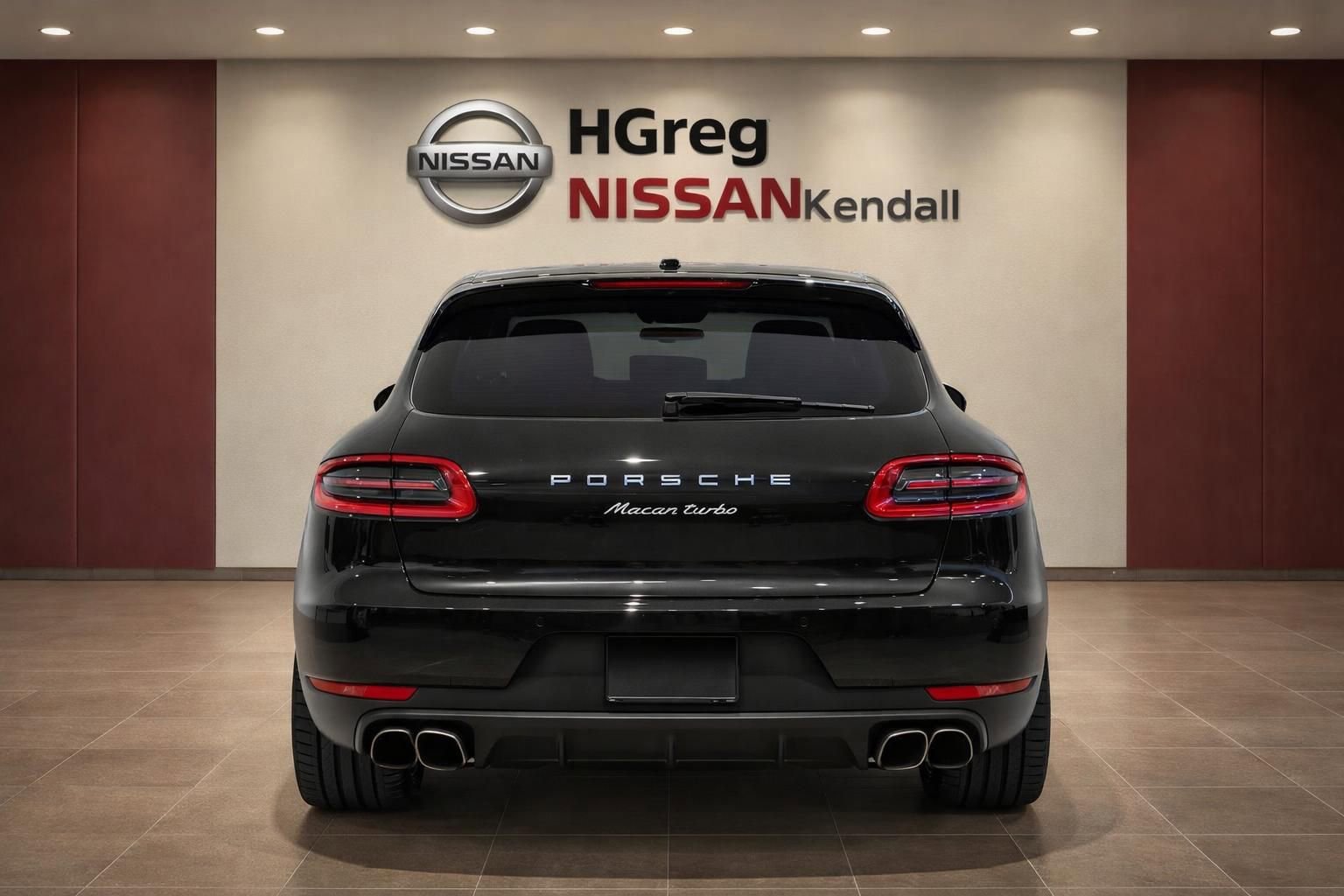 Used 2016 Porsche Macan Turbo image 6