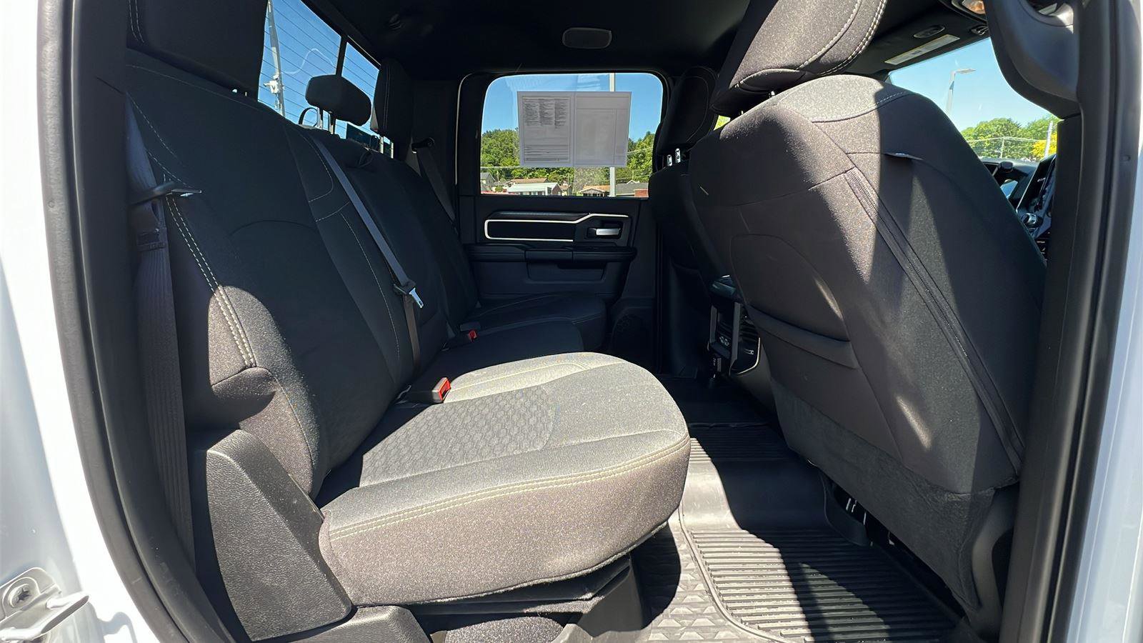 Used 2025 RAM 2500 Big Horn AWD/4WD image 15