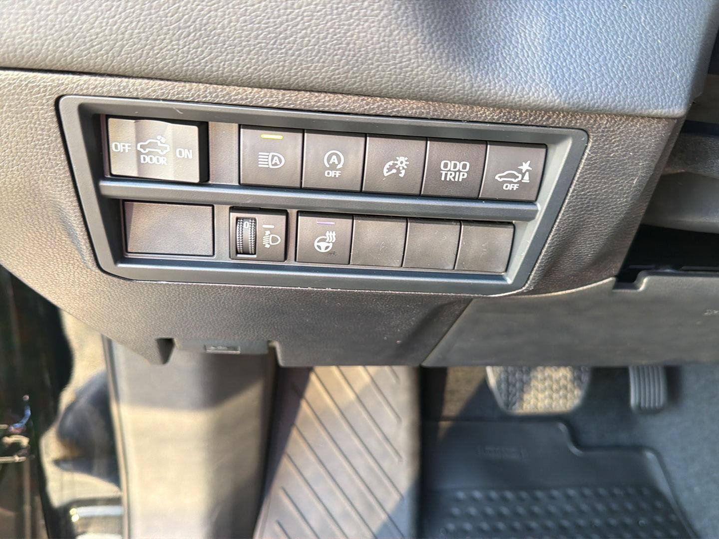 New 2026 Toyota Tundra Limited w/ Nightshade Package AWD/4WD image 19