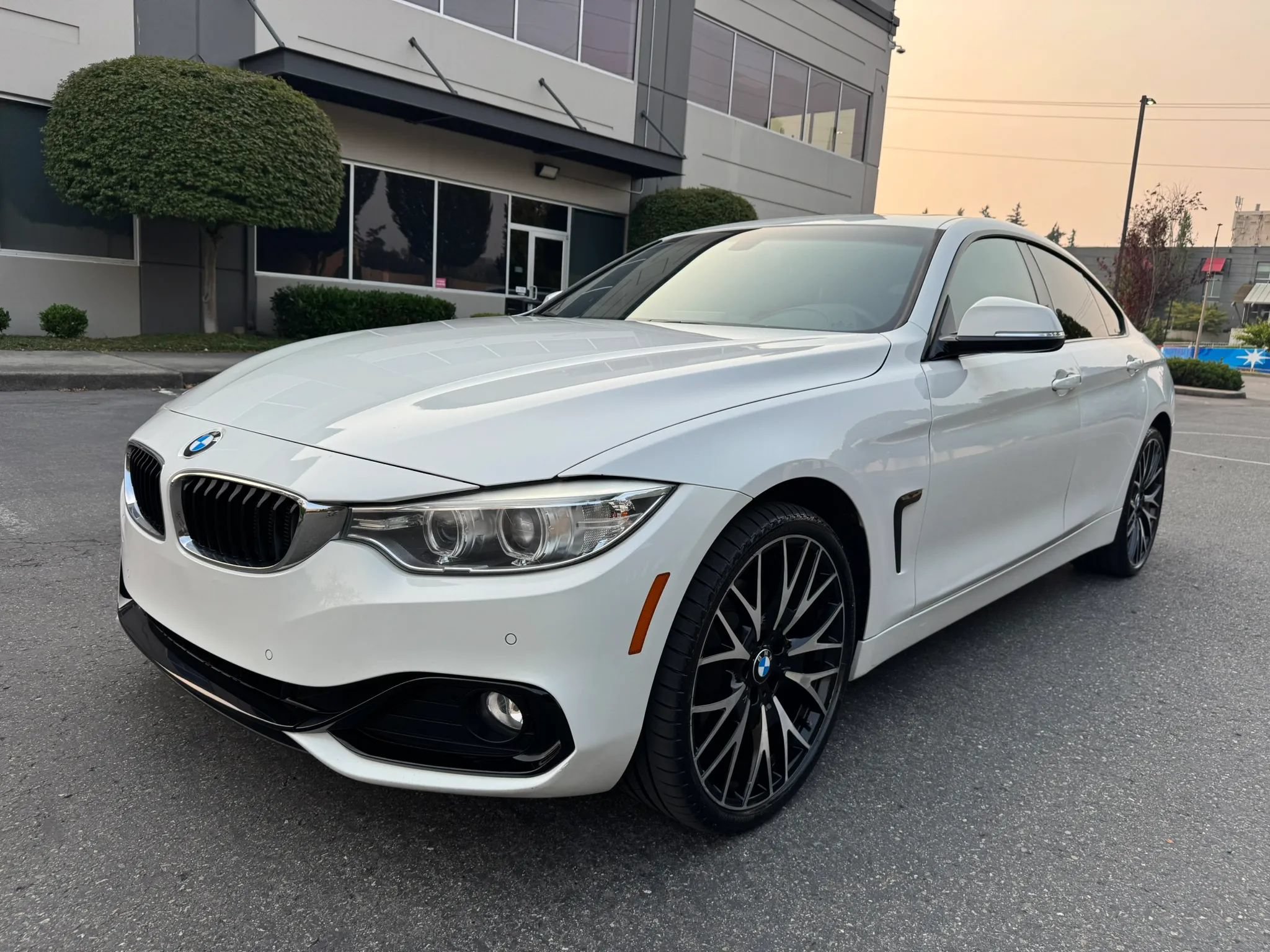 Used 2015 BMW 428i Gran Coupe xDrive AWD/4WD image 4