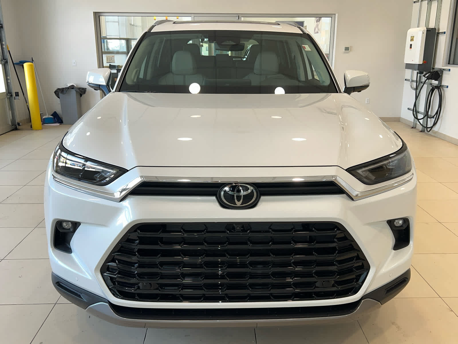 New 2026 Toyota Grand Highlander AWD image 3