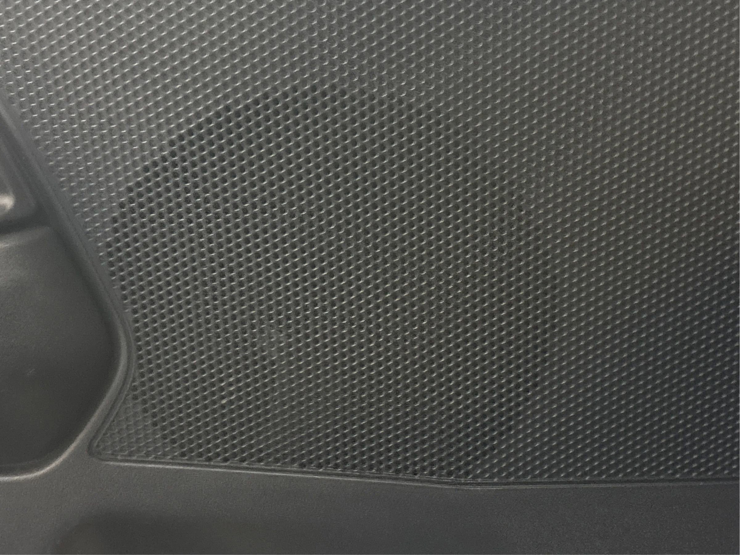 Used 2020 Land Rover Discovery HSE image 41