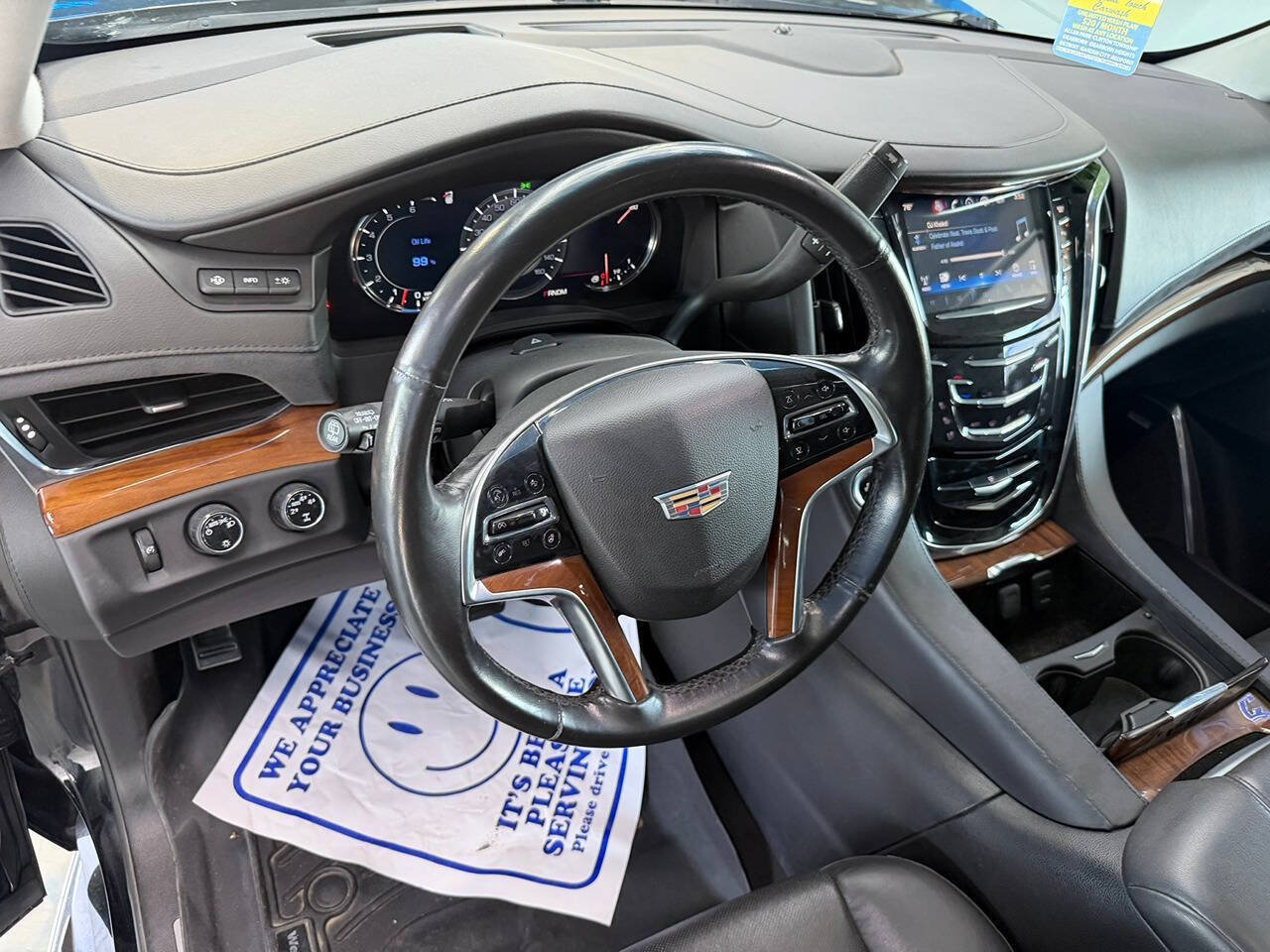 Used 2016 Cadillac Escalade Luxury AWD/4WD image 15