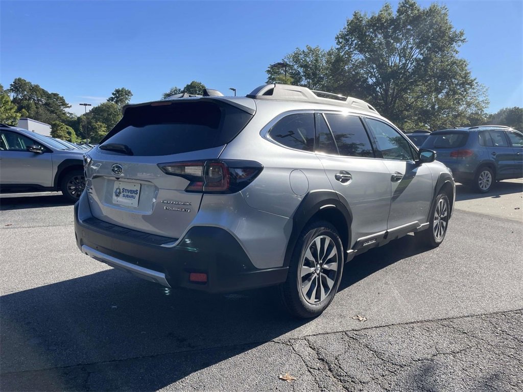 New 2025 Subaru Outback Touring XT image 3