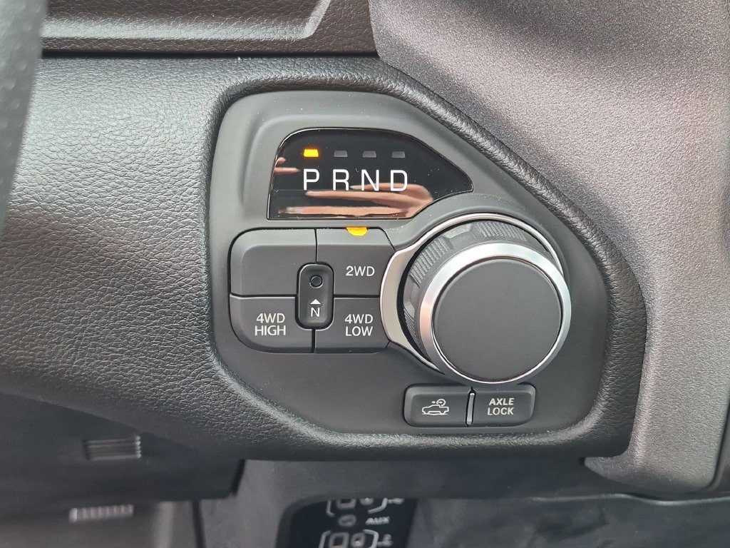 New 2027 RAM 1500 Warlock AWD/4WD image 19