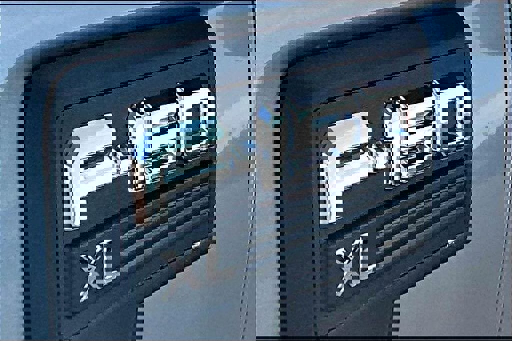 New 2026 Ford F150 XL w/ Equipment Group 103A High image 6