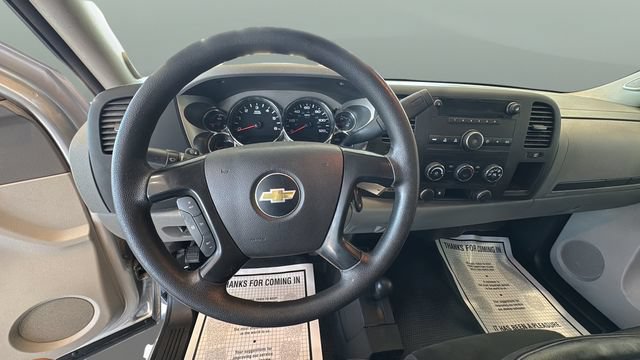 Used 2011 Chevrolet Silverado 2500 W/T w/ Snow Plow Prep Package AWD/4WD image 11