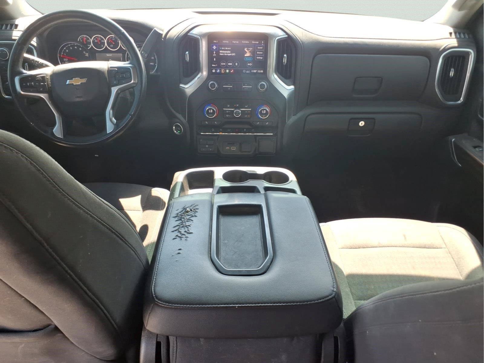 Used 2020 Chevrolet Silverado 1500 LT w/ Texas Edition AWD/4WD image 13