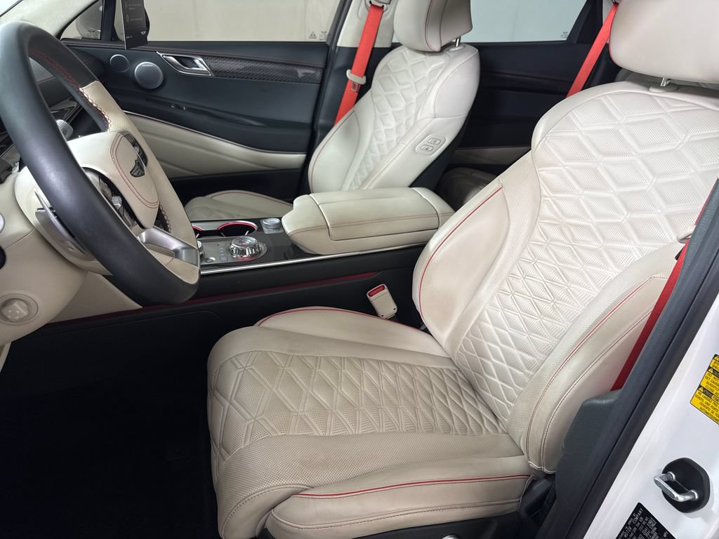 Certified 2025 Genesis GV80 3.5T e-SC AWD/4WD image 12