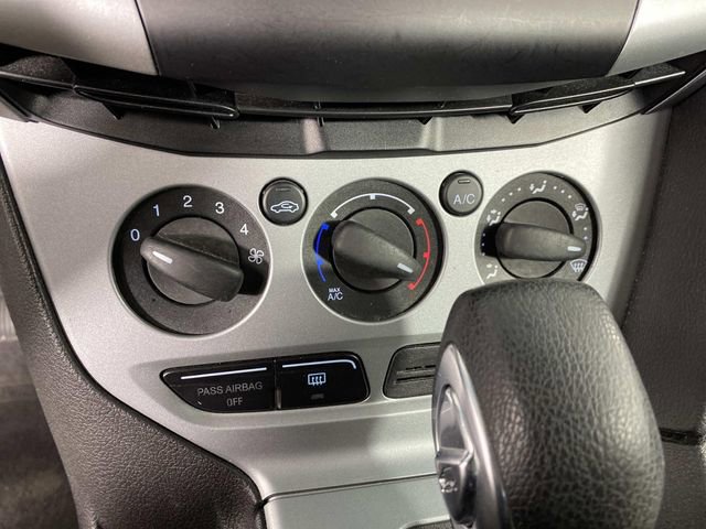 Used 2012 Ford Focus SE image 21