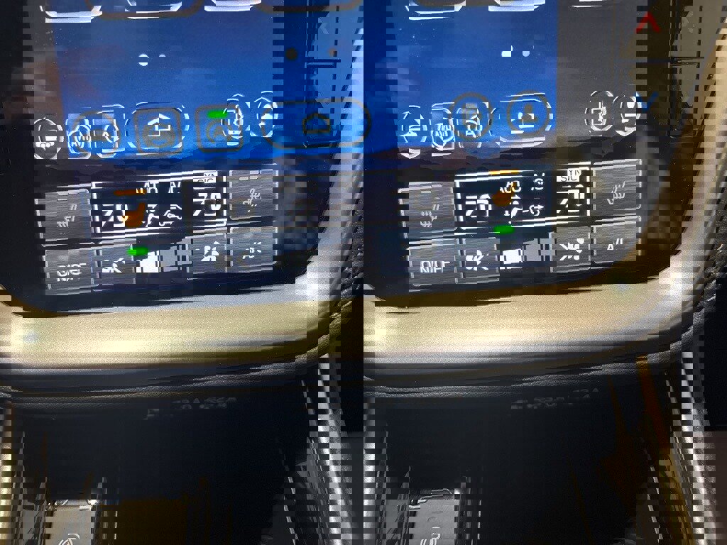 Certified 2025 Subaru Legacy Premium image 21