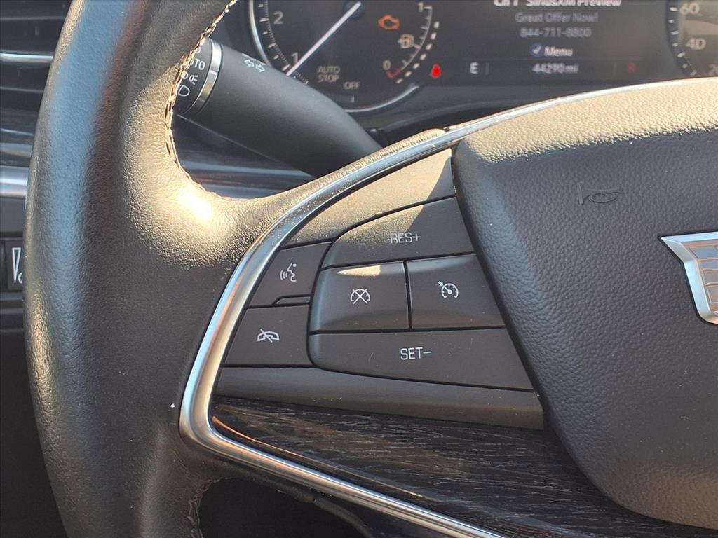 Used 2023 Cadillac XT5 Premium Luxury image 15