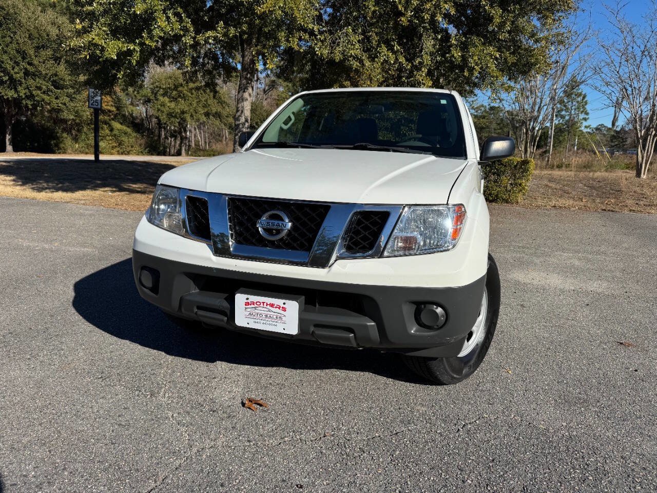 Used 2013 Nissan Frontier S image 25