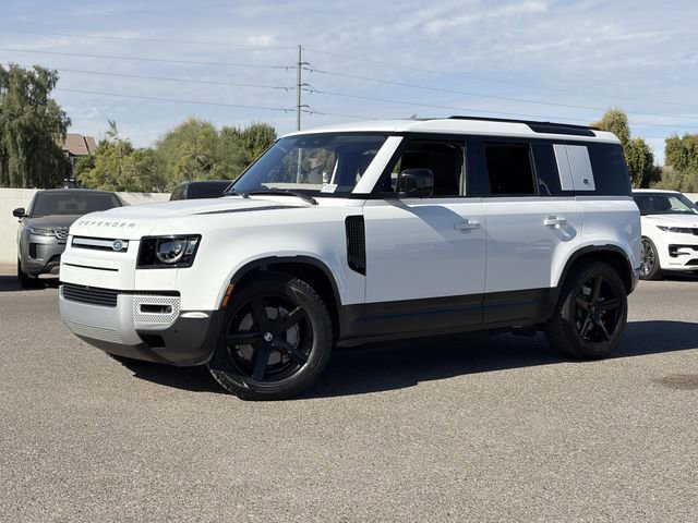 Used 2020 Land Rover Defender 110 SE image 2