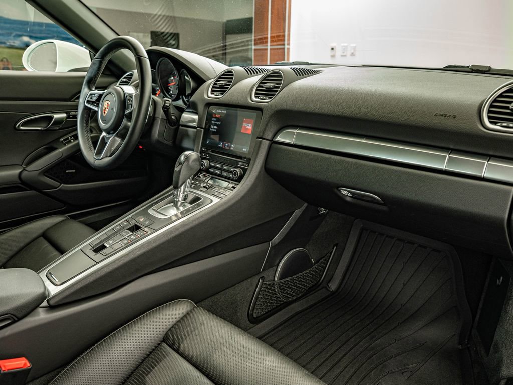 Certified 2019 Porsche 718 Boxster image 44