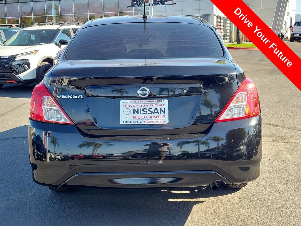 Used 2019 Nissan Versa S FWD image 34