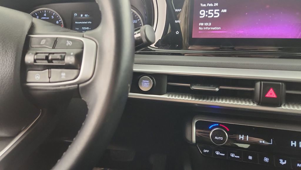 Used 2023 Kia K5 GT-Line w/ GT-Line Premium Package image 23