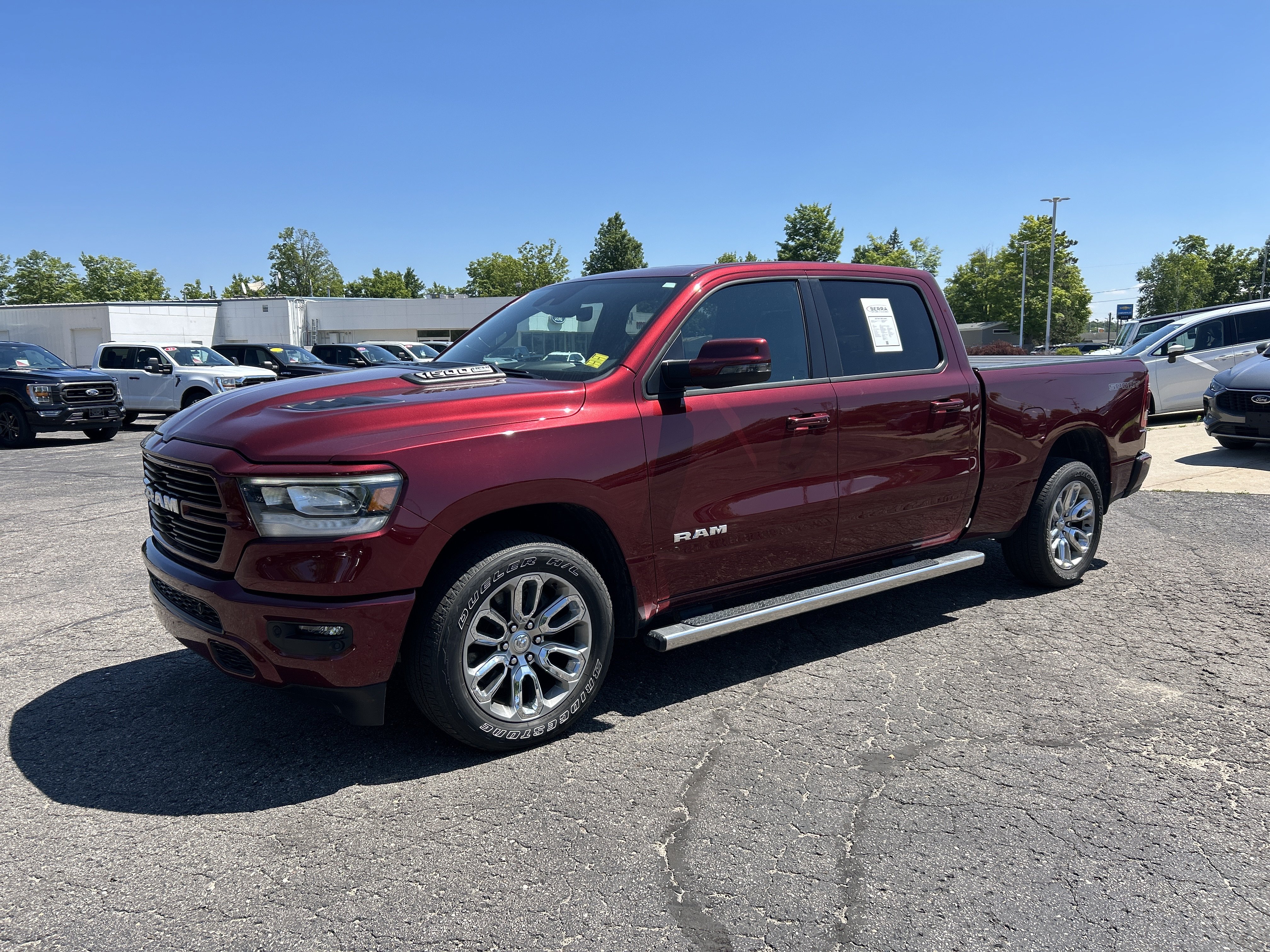 Used 2023 RAM 1500 Laramie AWD/4WD image 9