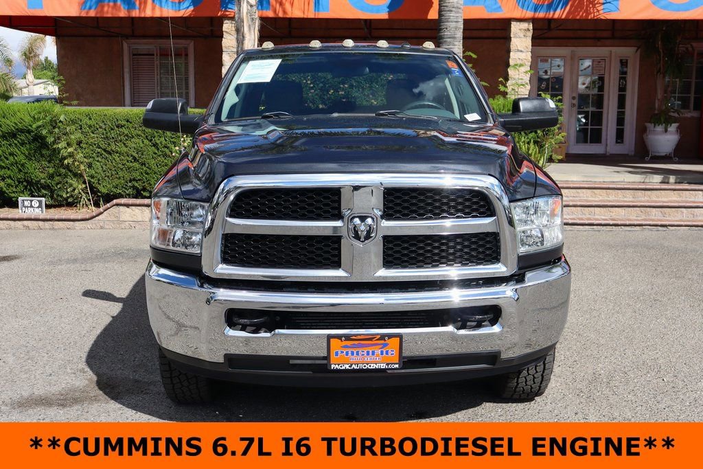 Used 2015 RAM 3500 Tradesman w/ Chrome Appearance Group AWD/4WD image 3