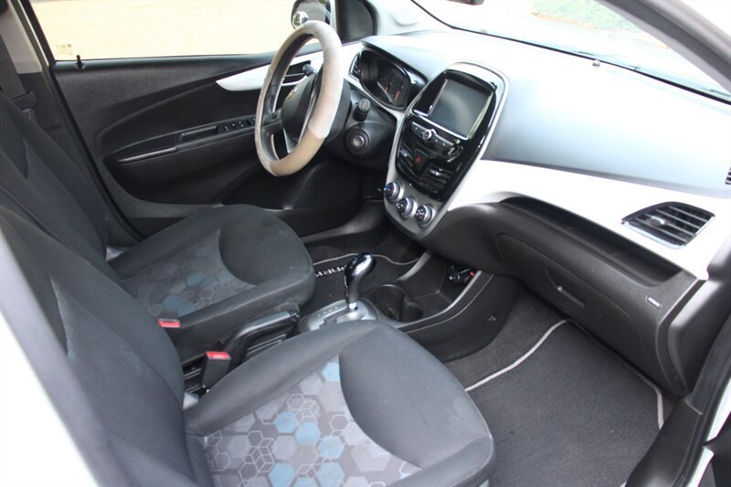 Used 2016 Chevrolet Spark LT FWD image 13