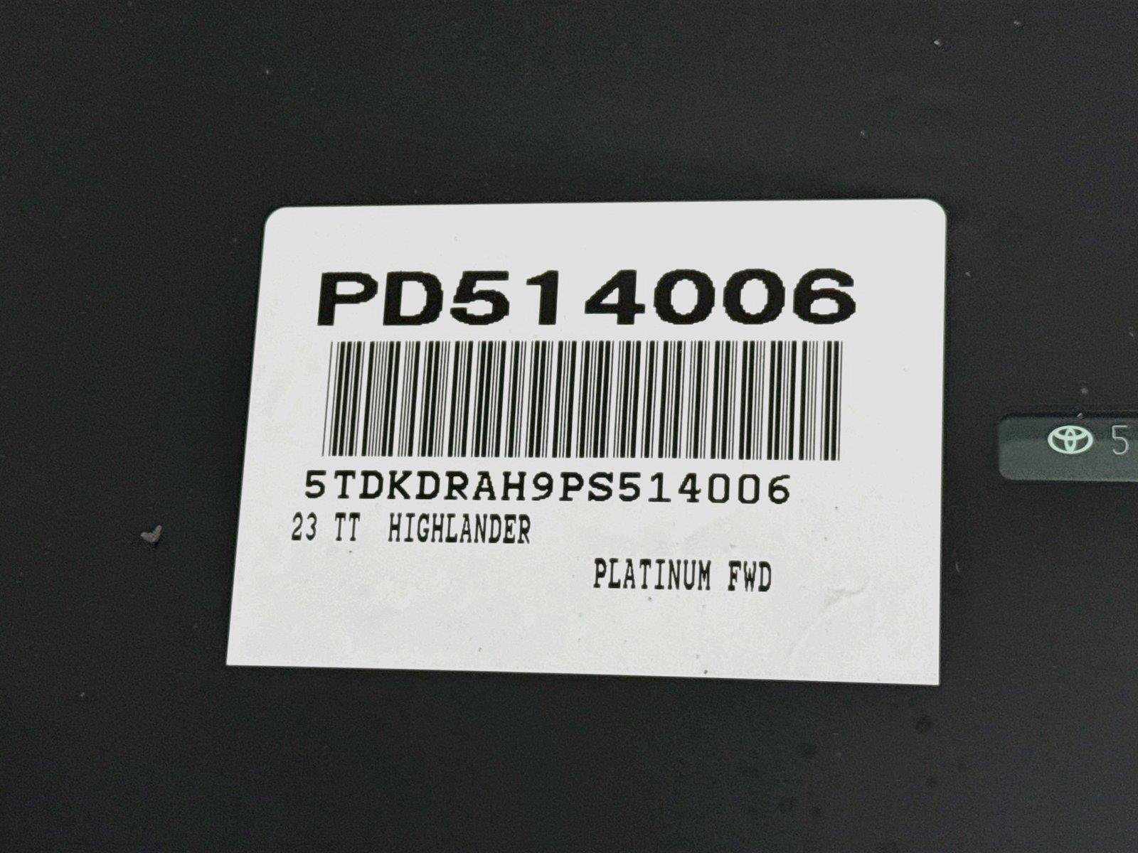Used 2023 Toyota Highlander Platinum FWD image 54