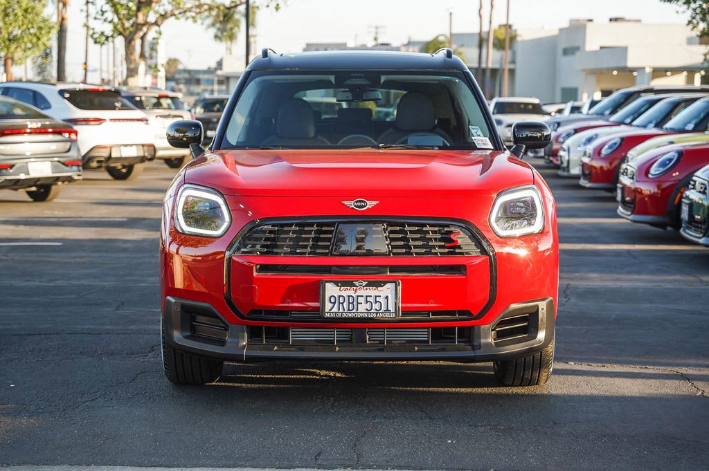 Used 2025 MINI Cooper Countryman S image 2