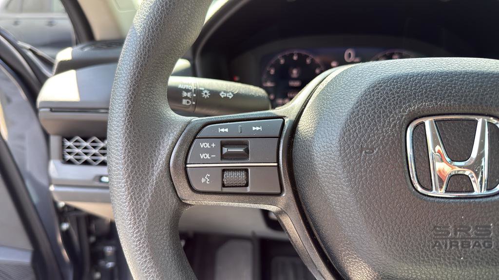 Used 2025 Honda Accord LX image 20