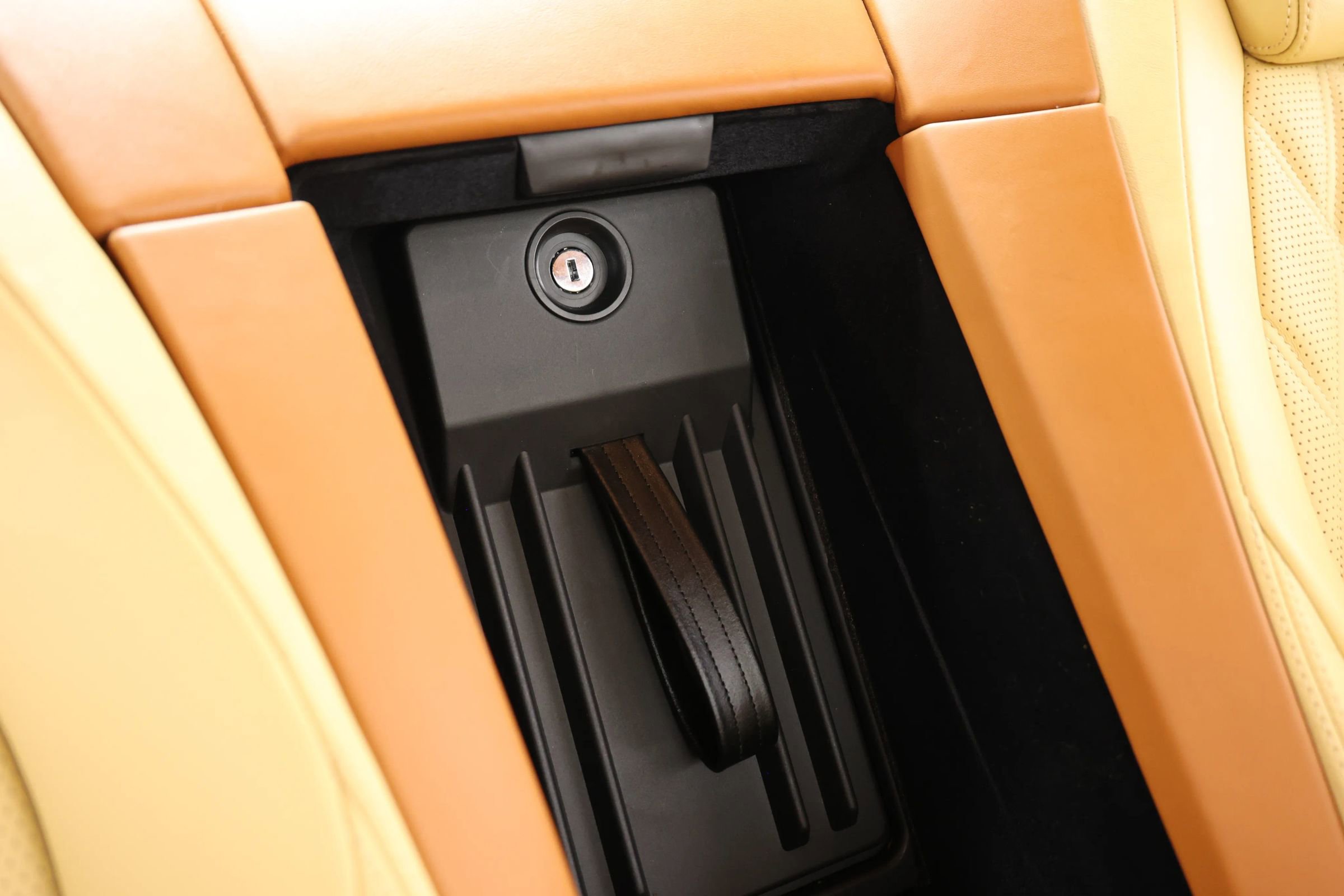 Used 2012 Bentley Continental GT AWD/4WD image 63