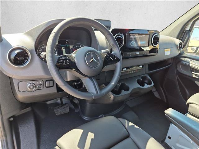 New 2026 Mercedes-Benz Sprinter 2500 image 3