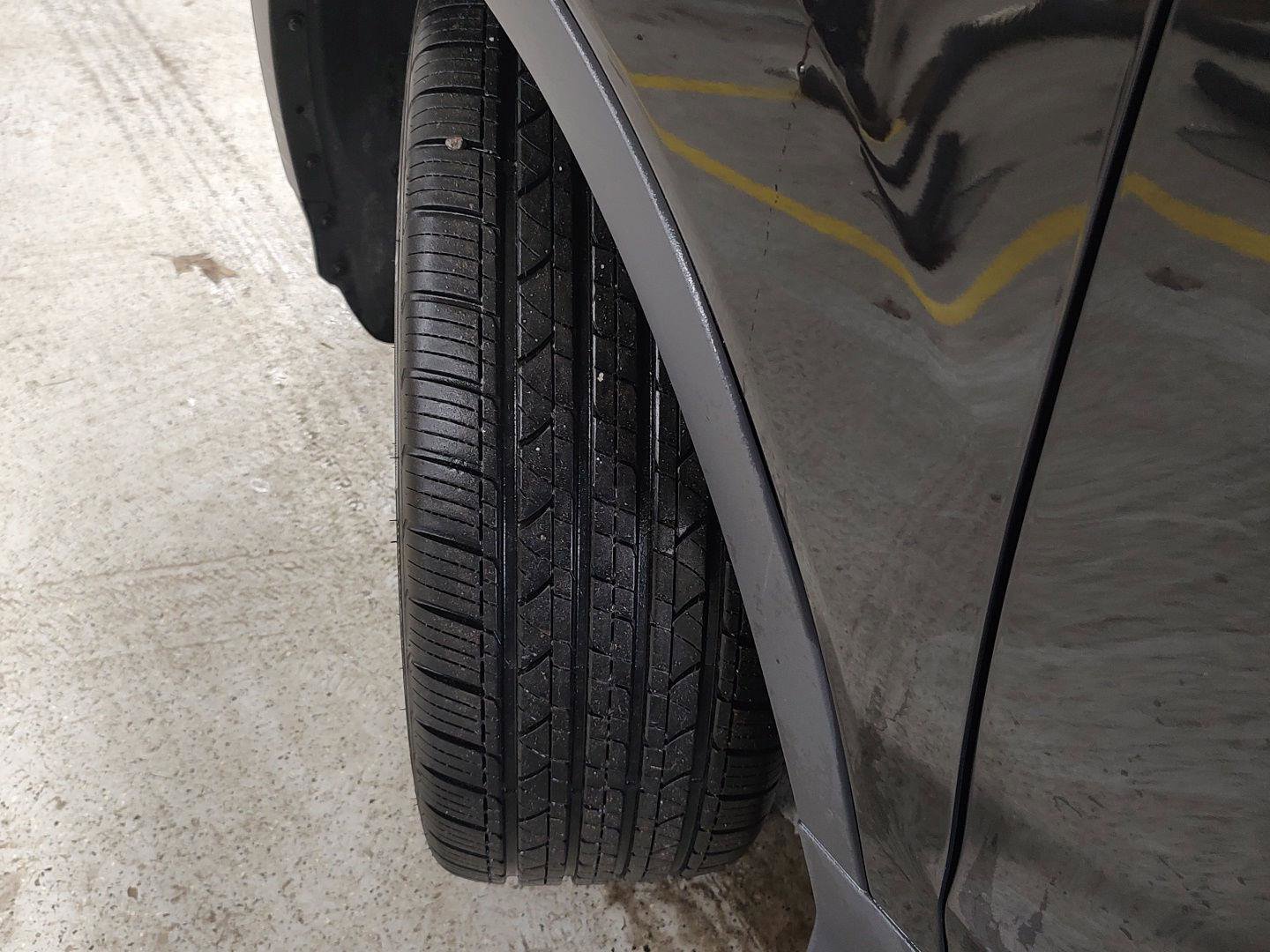 Used 2013 Ford Escape SEL image 32