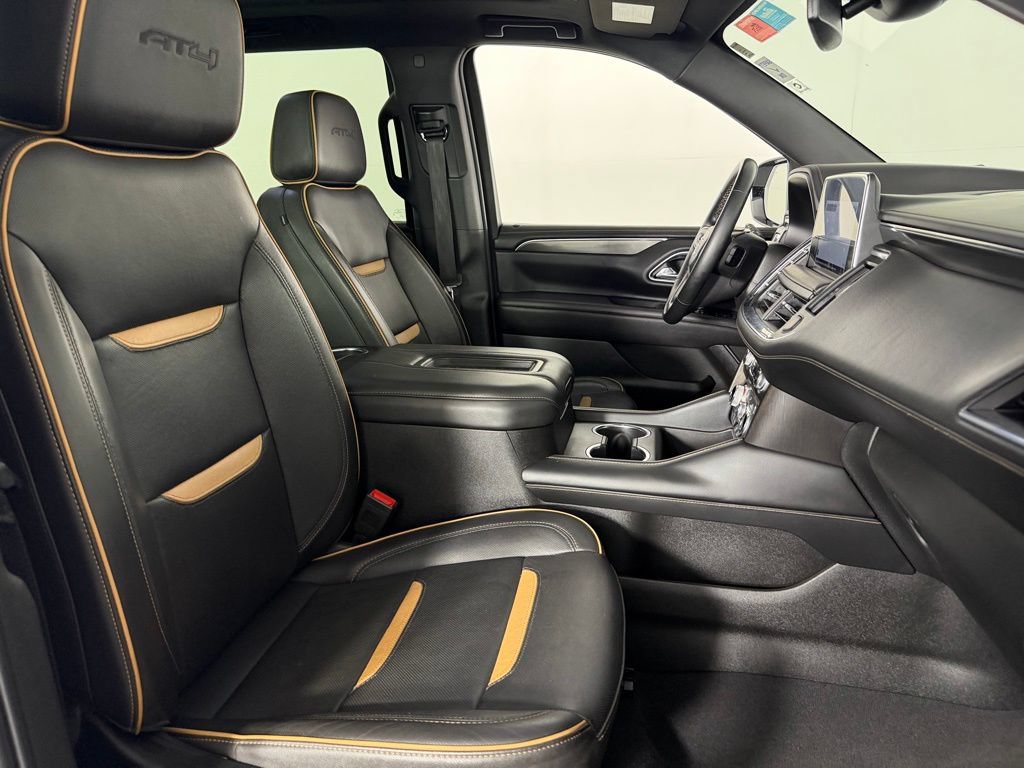 Used 2024 GMC Yukon AT4 w/ AT4 Premium Plus Package AWD/4WD image 33