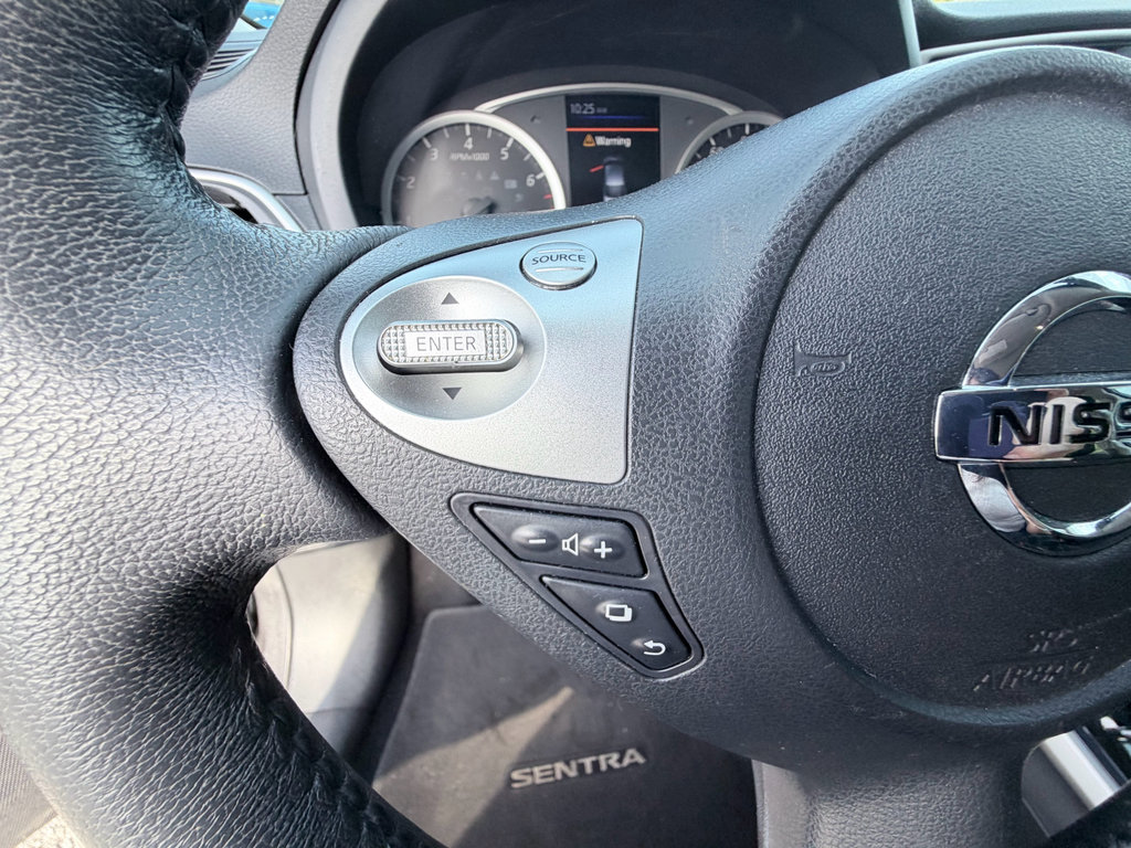 Used 2019 Nissan Sentra SR image 13