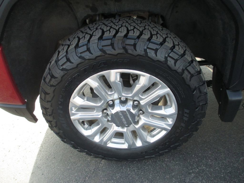 Used 2023 GMC Sierra 2500 Denali w/ Technology Package image 14