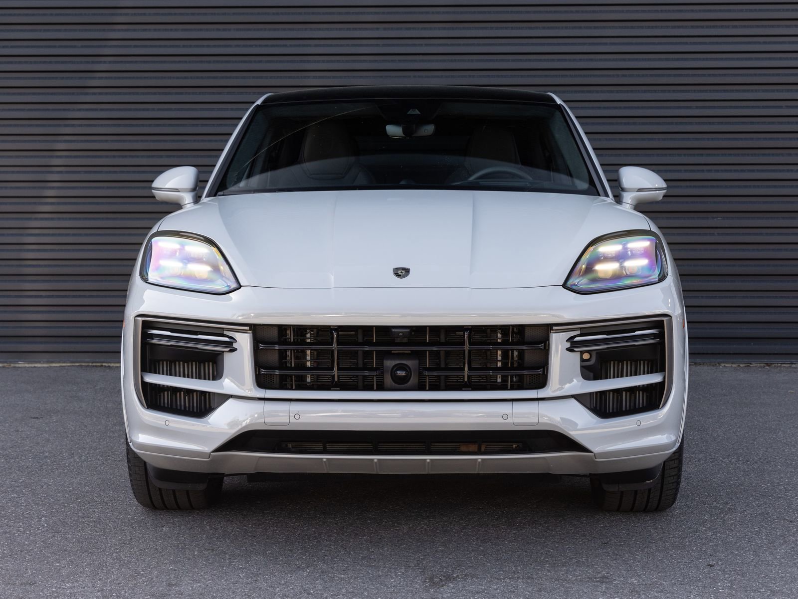 Certified 2026 Porsche Cayenne Turbo AWD/4WD image 7
