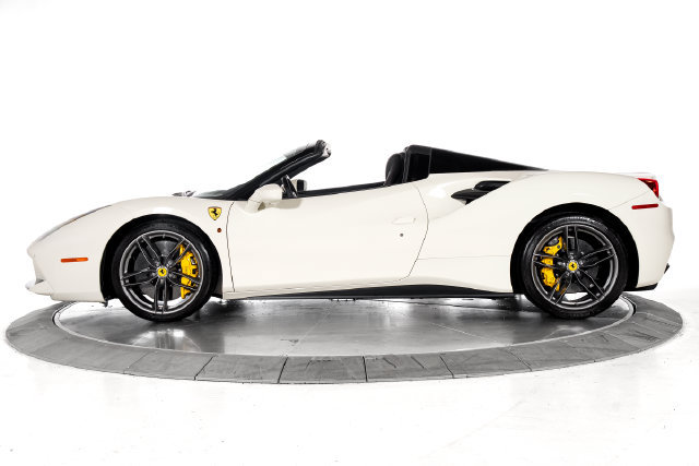 Certified 2017 Ferrari 488 Spider RWD image 3
