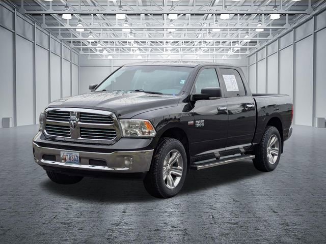Used 2017 RAM 1500 Classic SLT w/ SLT Plus D￩cor Group image 9