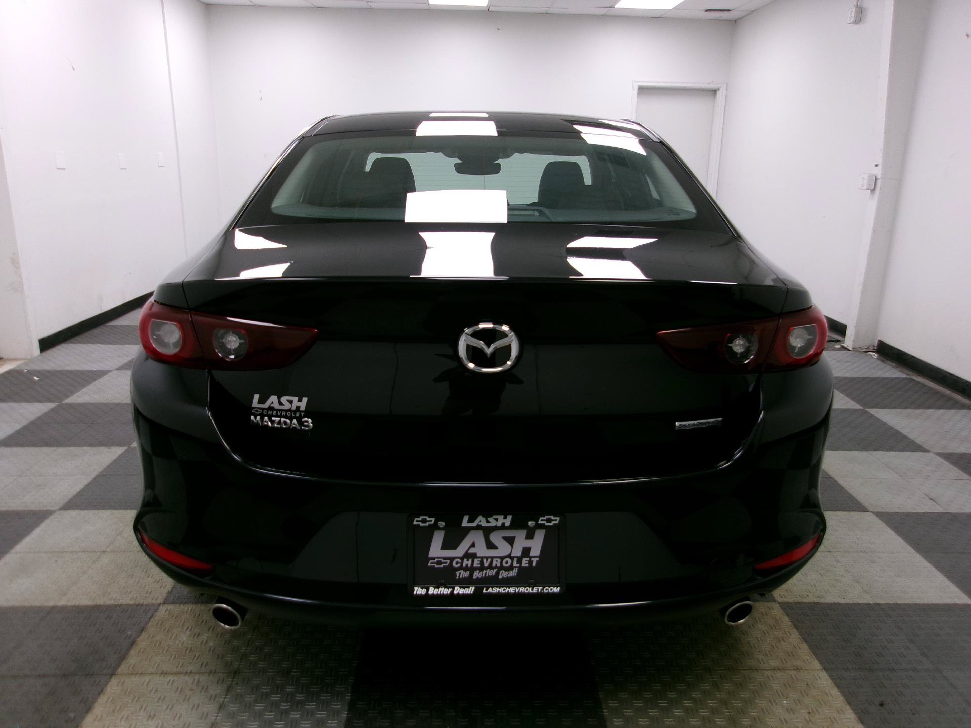 Used 2024 MAZDA MAZDA3 s FWD image 13