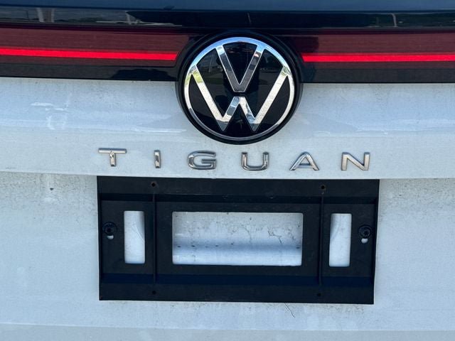 Used 2025 Volkswagen Tiguan S AWD/4WD image 17