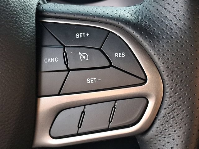 Used 2021 Dodge Challenger R/T Scat Pack RWD image 21