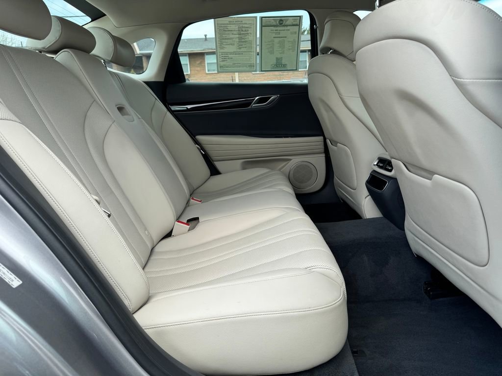 Used 2022 Genesis G80 2.5T image 14
