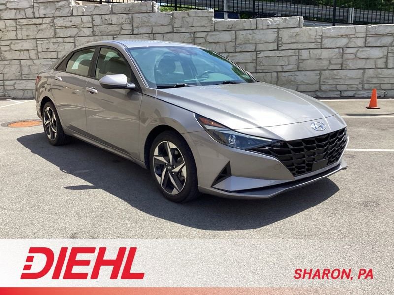 Used 2023 Hyundai Elantra SEL w/ Convenience Package